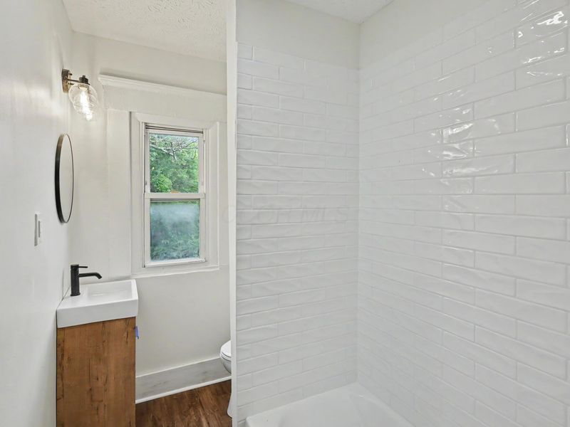 360 N Garfield Avenue, Unit 362, Columbus, OH 43203 Photo 18
