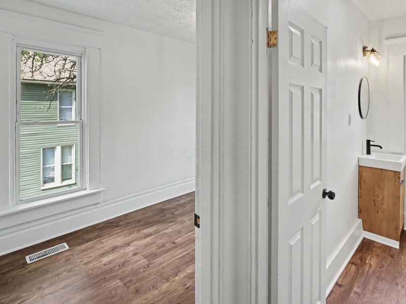 360 N Garfield Avenue, Unit 362, Columbus, OH 43203 Photo 26