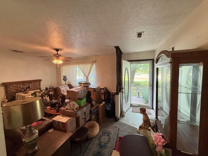 7701 Witherspoon Drive NE, Baltimore, OH 43105 Photo 6