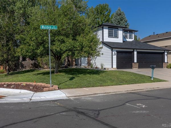 2241 S Walden Street , Aurora, CO 80013
