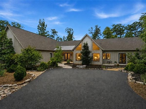 48 Sunuwa Way, Big Canoe, GA 30143