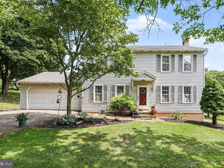 7 Cardinal Drive, Glen Rock, PA 17327 Main Photo