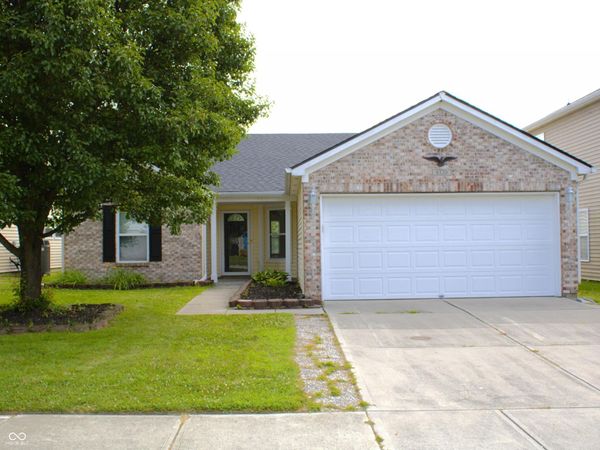 8320 S Evening Drive , Pendleton, IN 46064