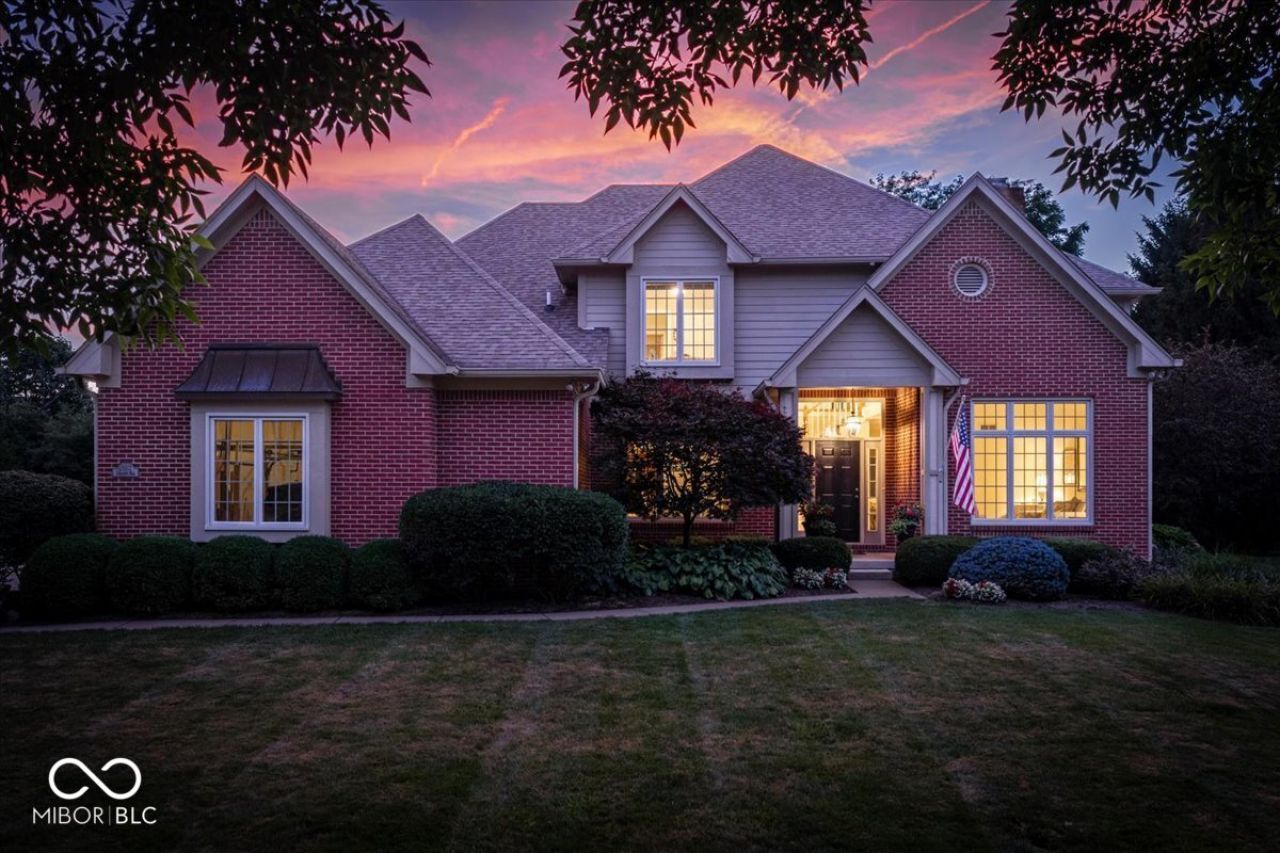 10512 Chestnut Hill Circle, Fishers, IN 46037 Main Photo
