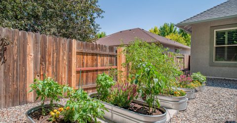 1376 Stodick Lane, Gardnerville, NV 89410 Photo
