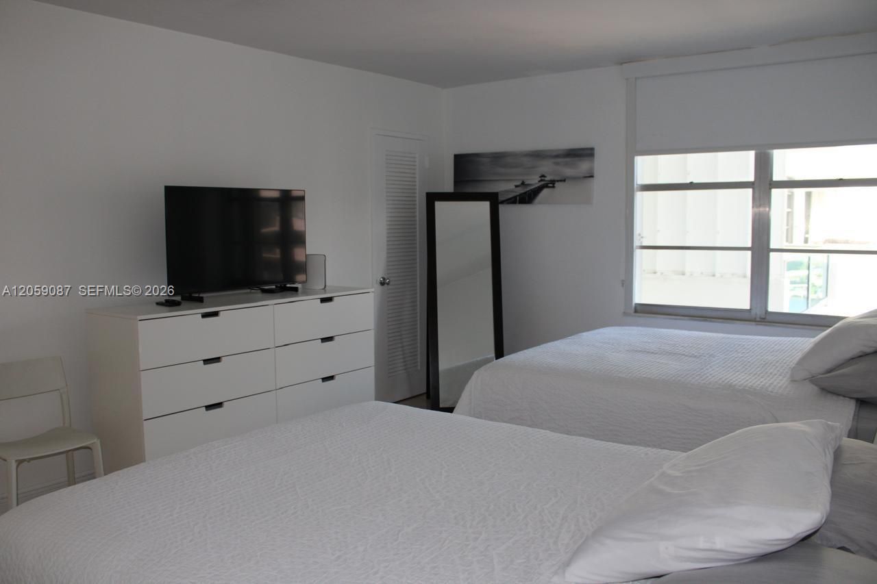 5161 Collins Ave , Unit 1510, Miami Beach, FL 33140 Photo