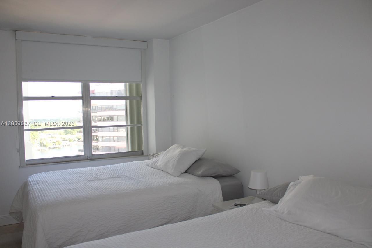 5161 Collins Ave , Unit 1510, Miami Beach, FL 33140 Photo