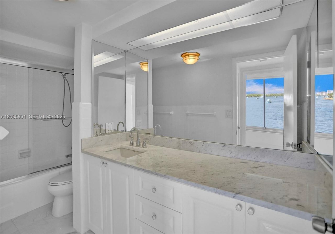 286 Bal Bay Dr , Unit 2B, Bal Harbour, FL 33154 Photo