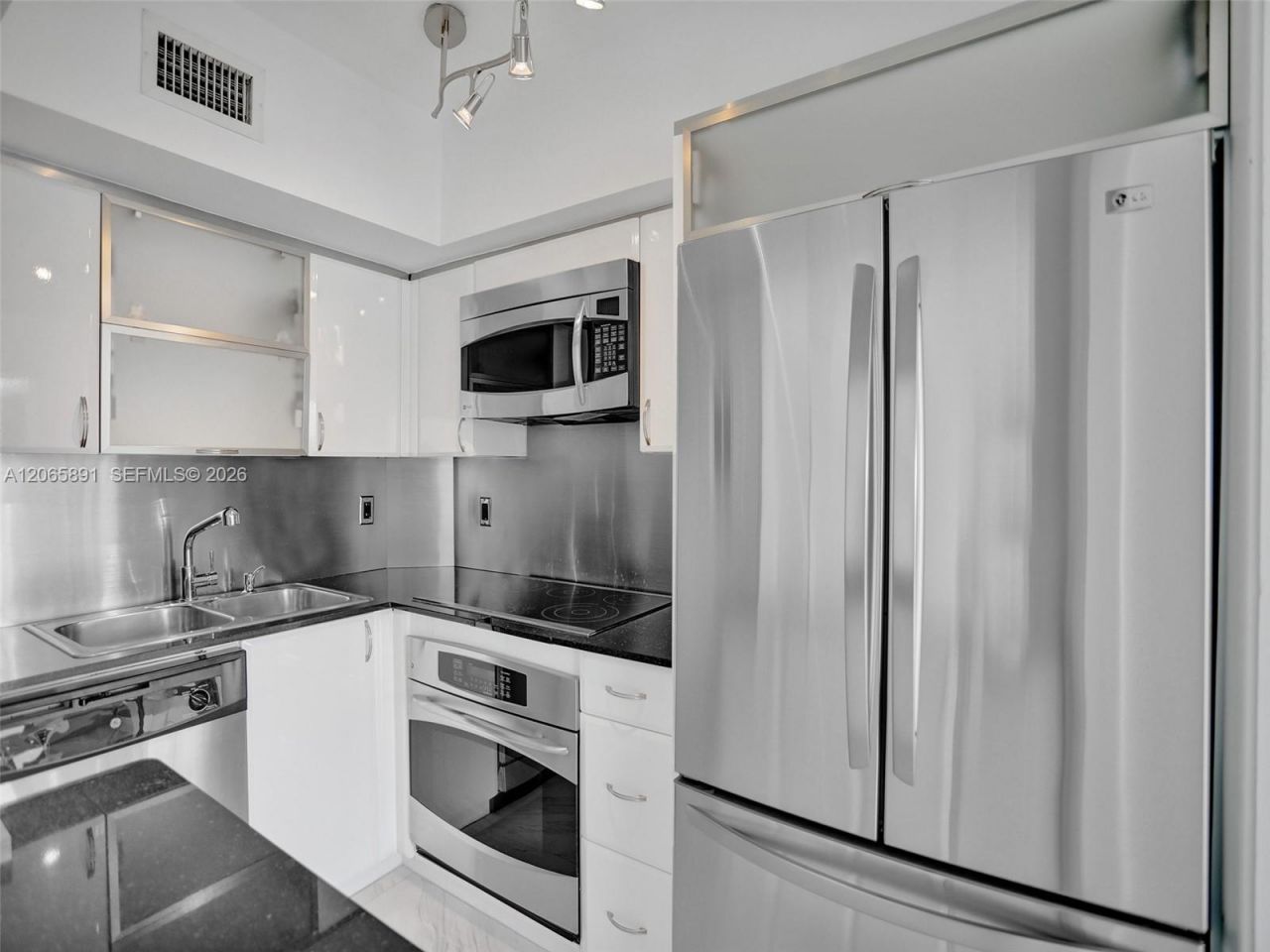 286 Bal Bay Dr , Unit 2B, Bal Harbour, FL 33154 Photo