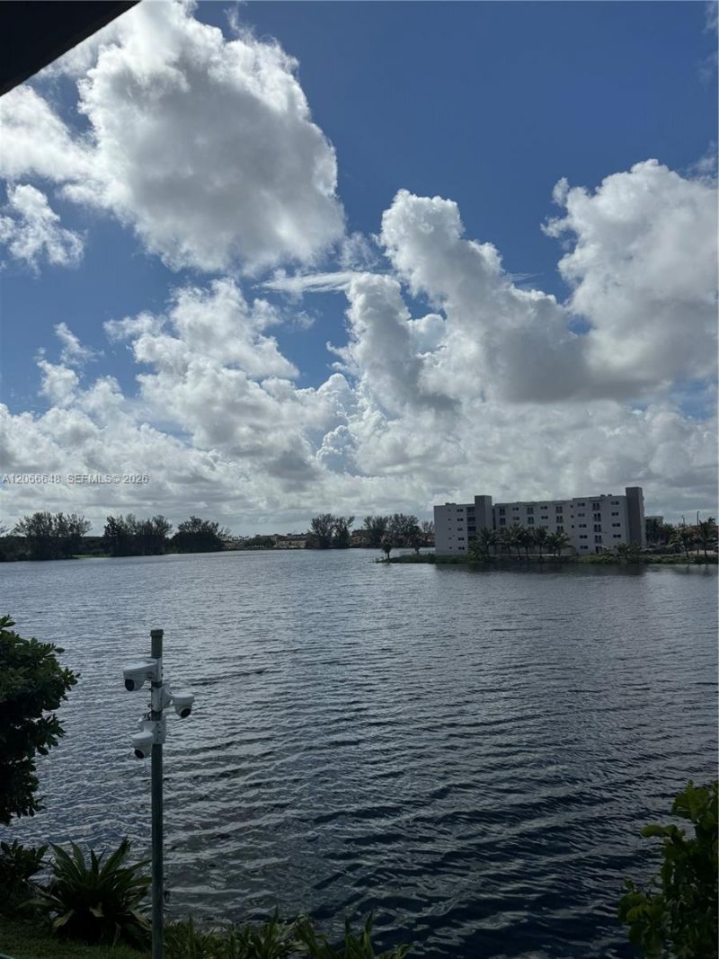 8380 NW 103rd St , Unit 105G, Hialeah Gardens, FL 33016 Photo