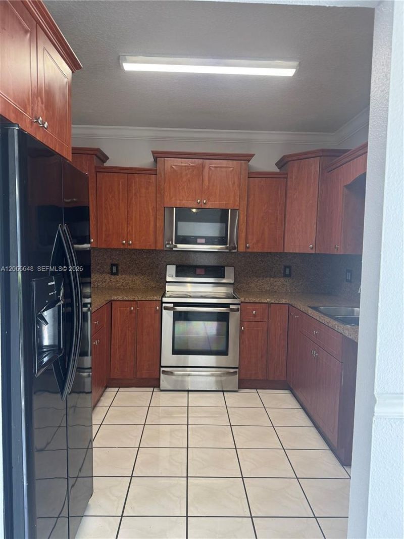 8380 NW 103rd St , Unit 105G, Hialeah Gardens, FL 33016 Photo