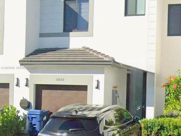 13630 SW 157th Pl , Miami, FL 33196