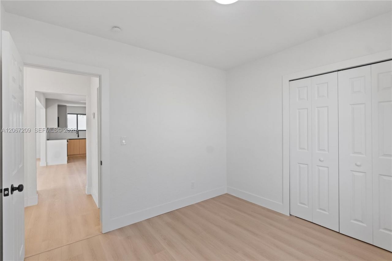 31 W 64th St , Hialeah, FL 33012 Photo