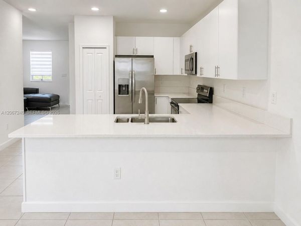 2639 SE 10th St, Unit 2639, Homestead, FL 33035