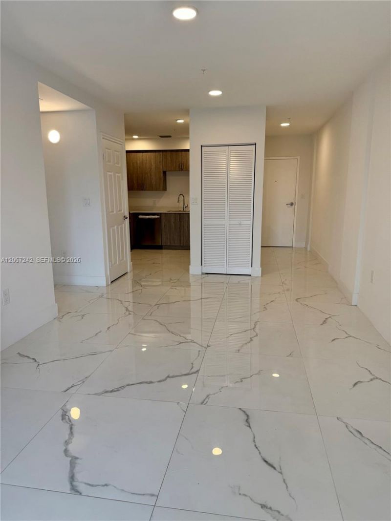 11150 NW 82nd St , Unit 308, Doral, FL 33178 Photo