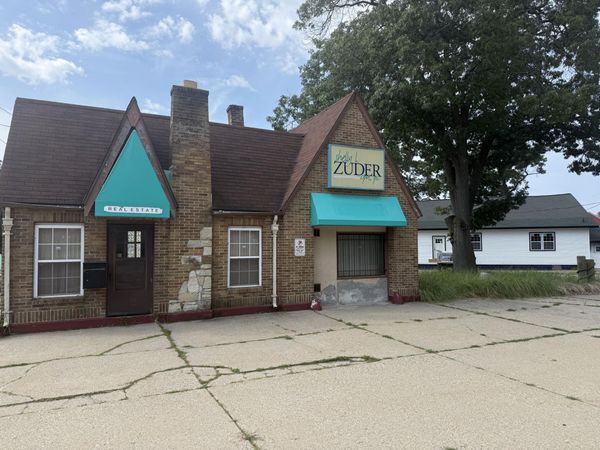 1497 W Laketon, Muskegon, MI 49441