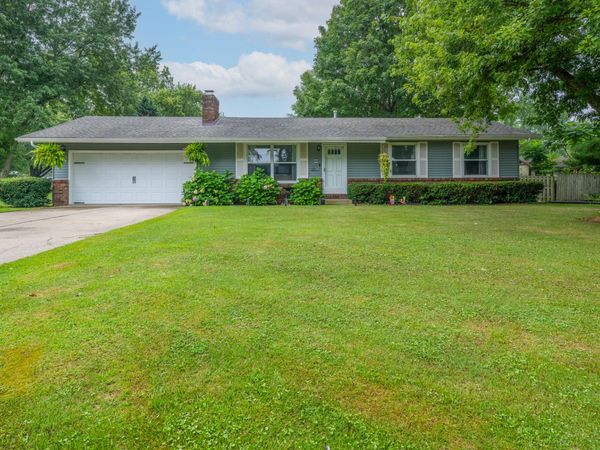536 Dell Street, St. Joseph, MI 49085