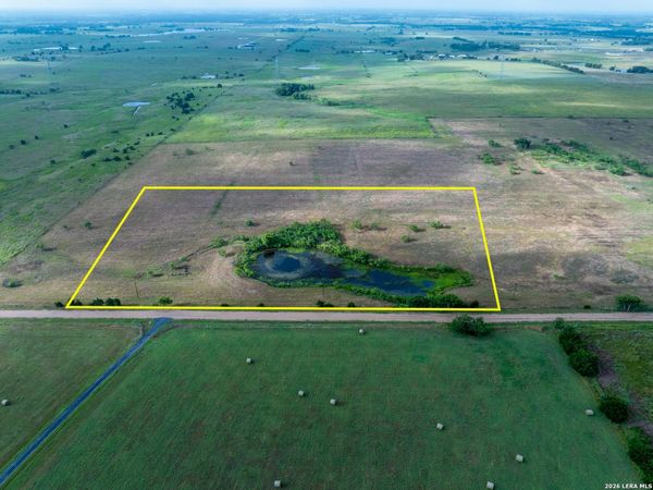01 Berger Road, Schulenburg, TX 78945