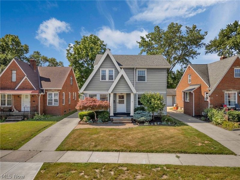 2125 Brookview Boulevard, Parma, OH 44134 Photo 2