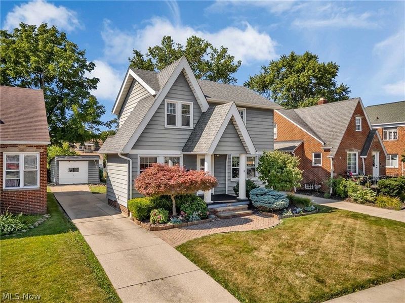2125 Brookview Boulevard, Parma, OH 44134 Photo 3