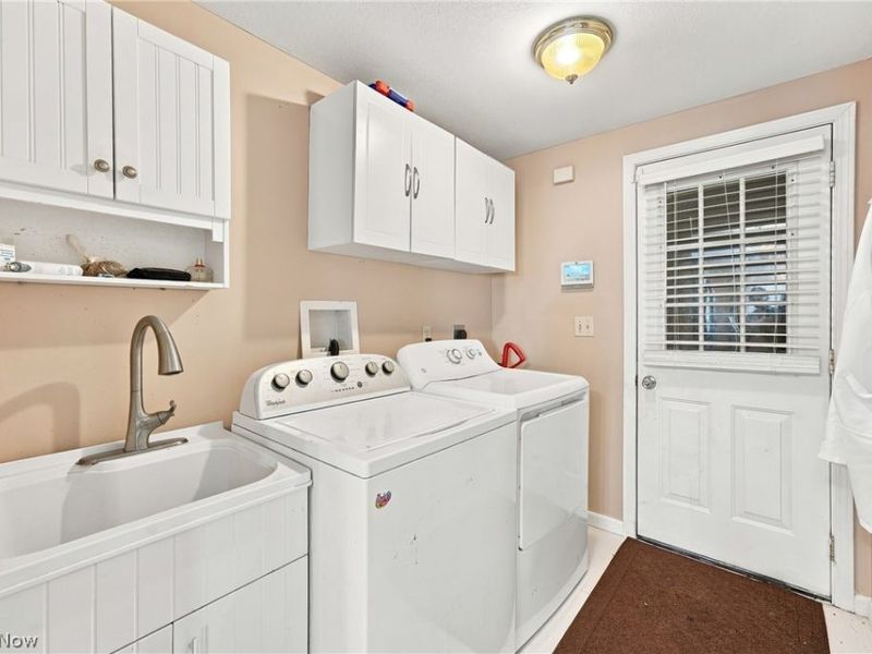 843 Cedar Way , Boardman, OH 44512 Photo 32