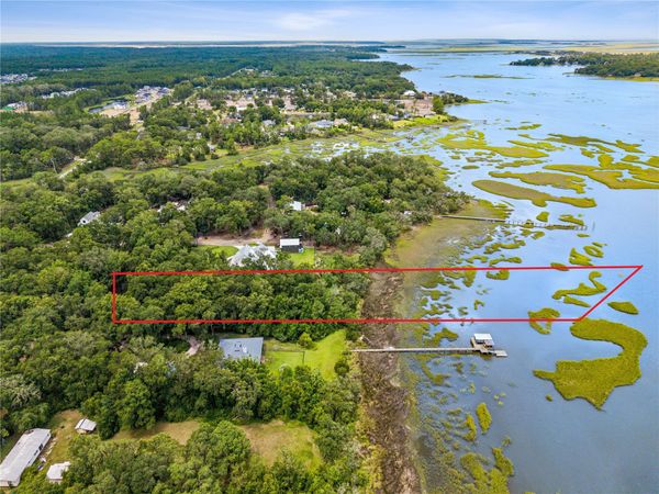 96144 OPAL Avenue , Yulee, FL 32097