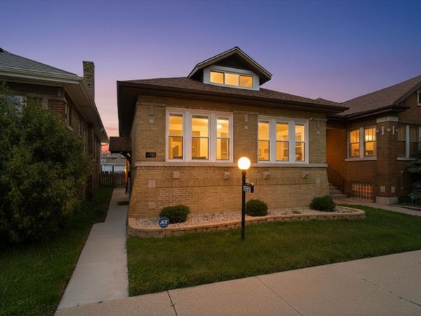 8326 S Luella Avenue , Chicago, IL 60617