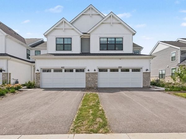4414 Chelsea Manor Circle, Aurora, IL 60504