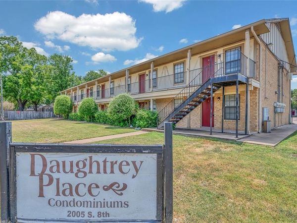 2005 S 8th Street, Waco, TX 76706
