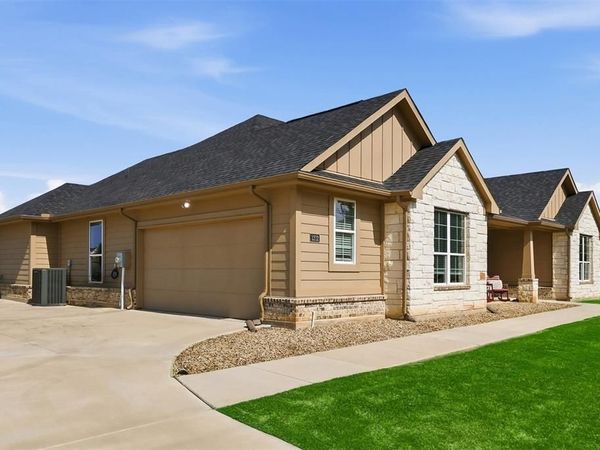 1212 County Road 4797, Springtown, TX 76082