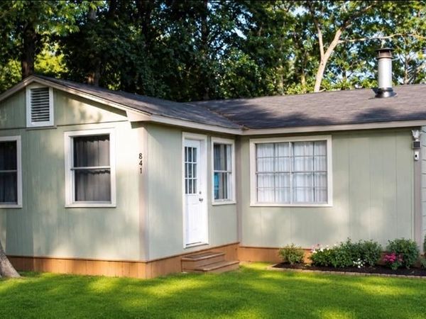 841 Dogwood Trail, Logansport, LA 71049