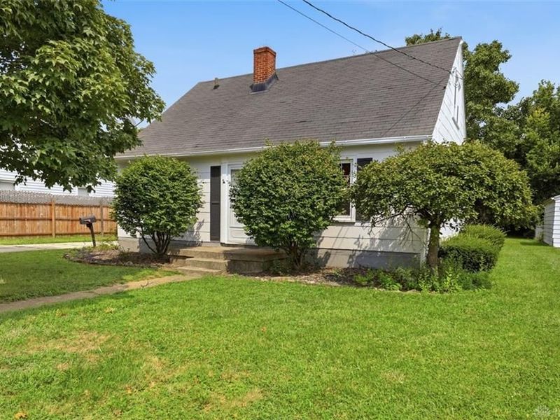 911 Ellen Drive, Middletown, OH 45042 Photo 2
