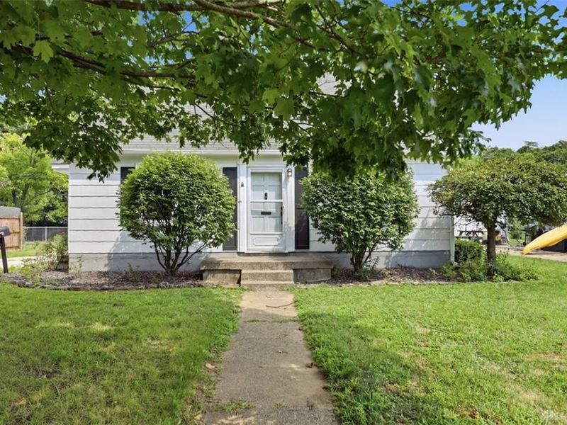 911 Ellen Drive, Middletown, OH 45042 Photo 3