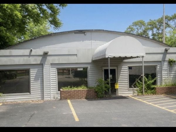 6621 39th AVENUE, Kenosha, WI 53142