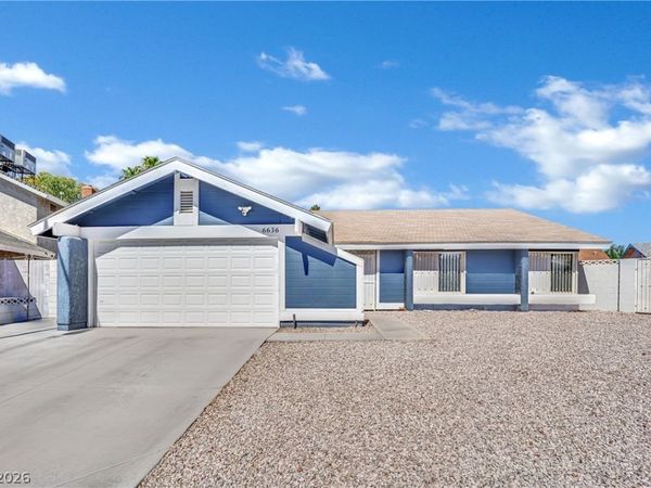 6636 Treadway Lane, Las Vegas, NV 89103