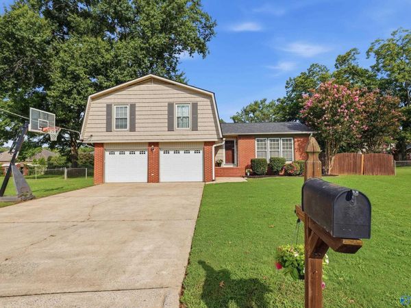 2204 Shannonhouse Road, Huntsville, AL 35803