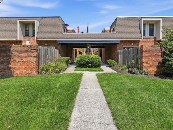 1512 Lafayette Drive , Unit A, Columbus, OH 43220