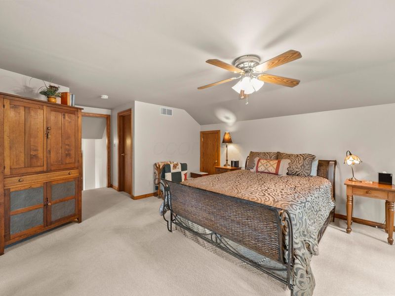 1360 Portage Drive , Columbus, OH 43235 Photo 31