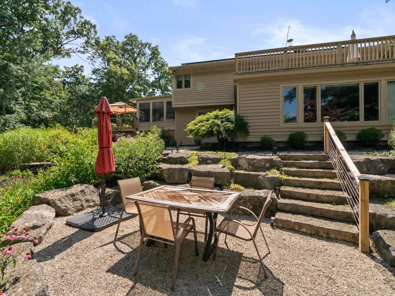 1360 Portage Drive , Columbus, OH 43235 Photo 64