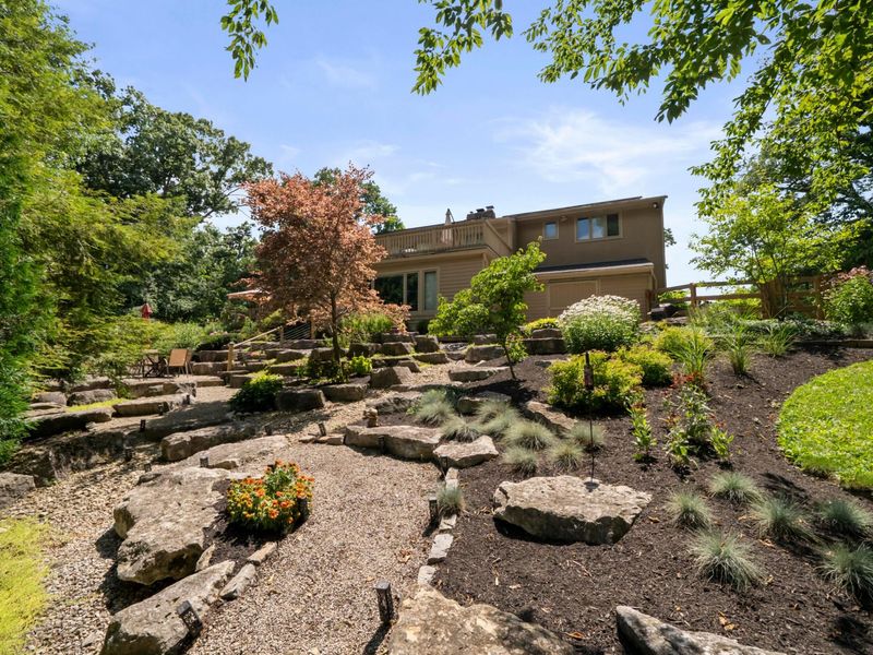 1360 Portage Drive , Columbus, OH 43235 Photo 68