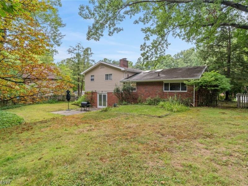 1590 Newcastle Circle, Akron, OH 44313 Photo 29