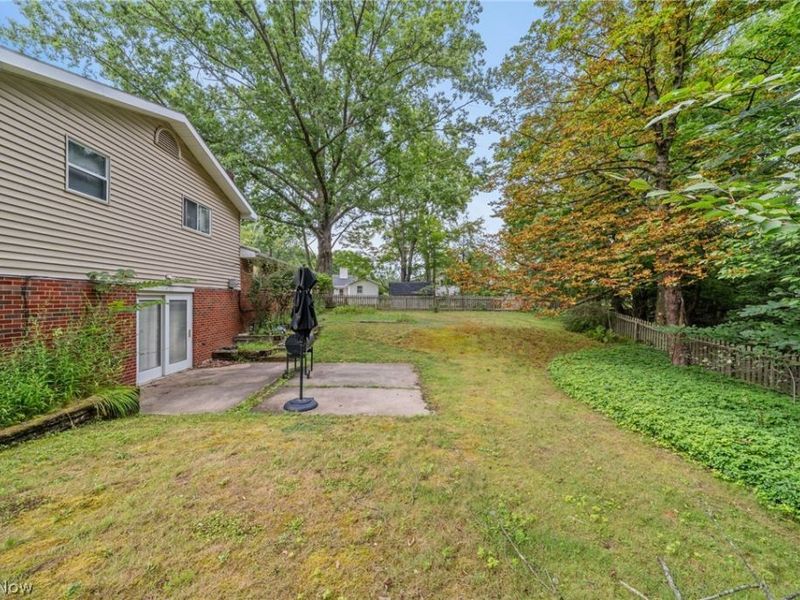 1590 Newcastle Circle, Akron, OH 44313 Photo 30