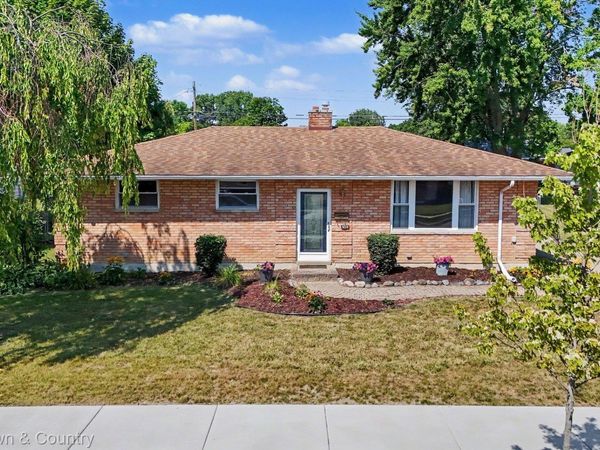 5224 Durwood Drive, Swartz Creek, Mi 48473