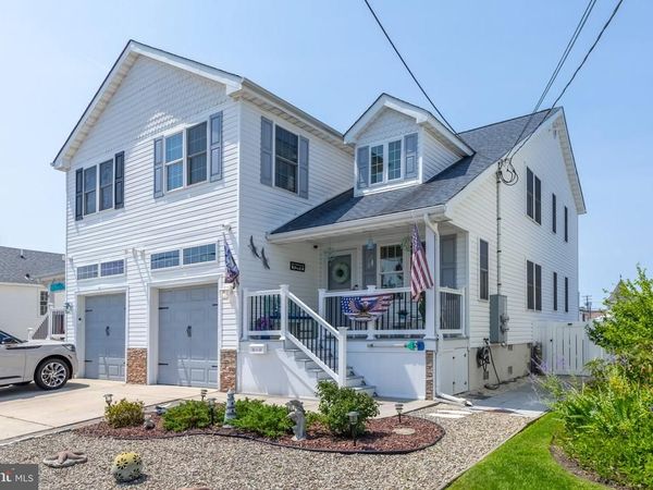 124 W PALM ROAD, WILDWOOD CREST, NJ 08260
