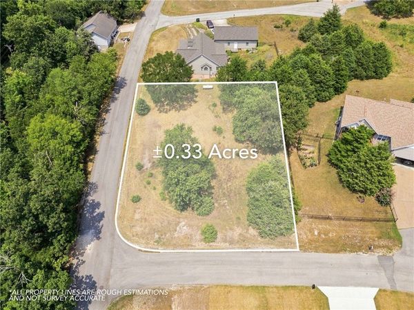 SILVER SPUR Lane , Holiday Island, AR 72631