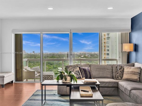 2451 S Brickell Ave, Unit 20M, Miami, FL 33129
