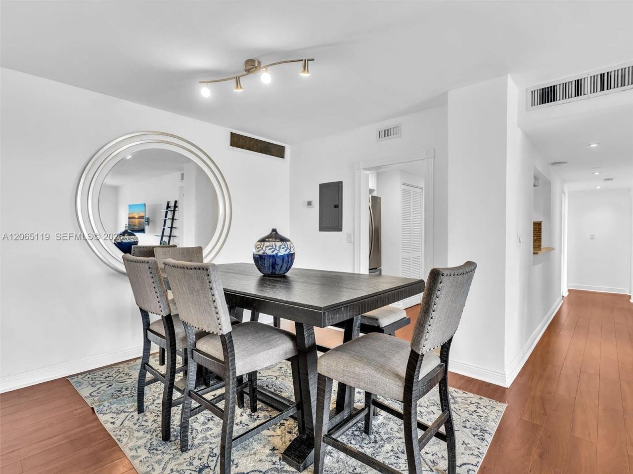 2451 S Brickell Ave, Unit 20M, Miami, FL 33129 Photo