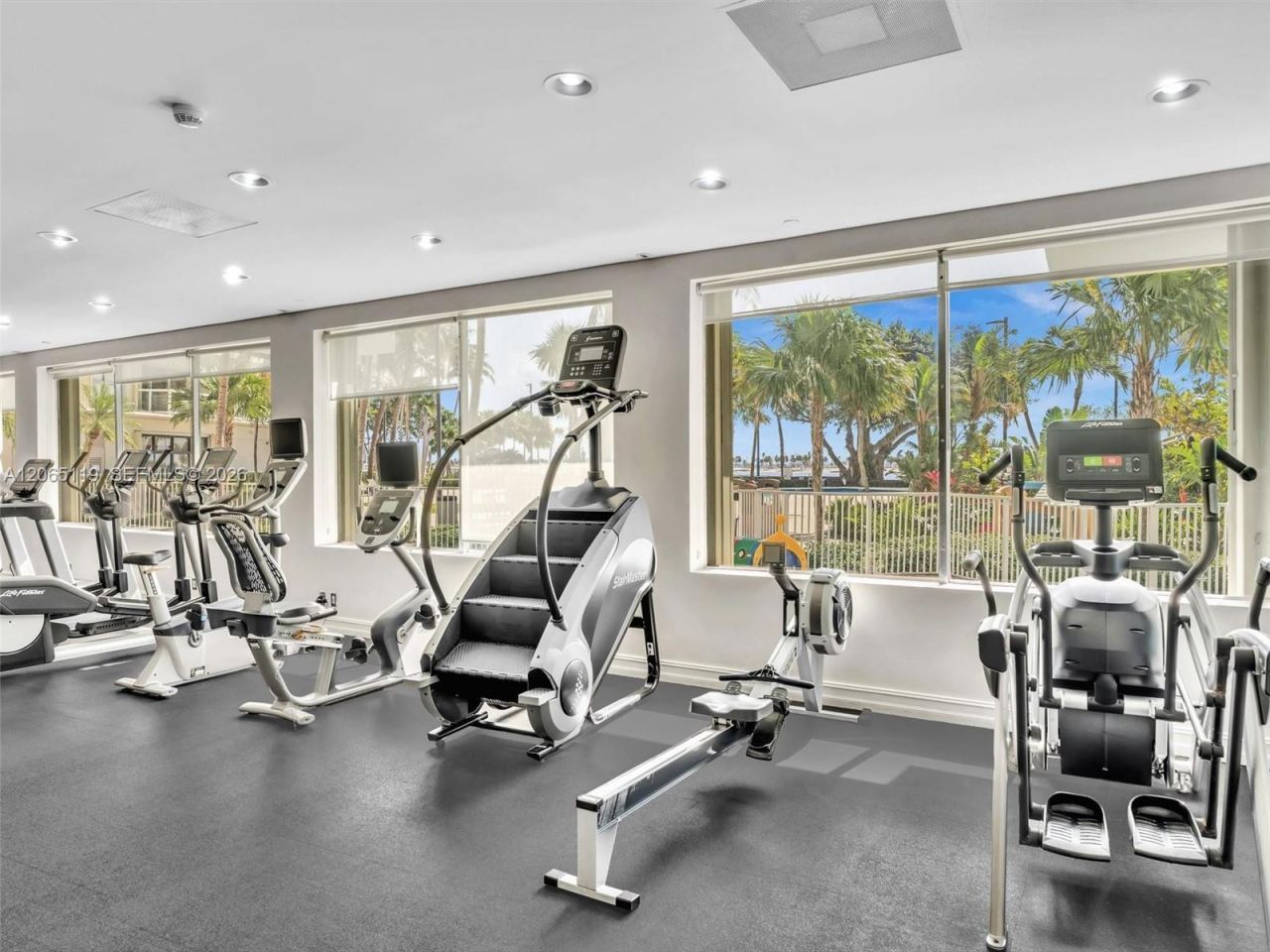 2451 S Brickell Ave, Unit 20M, Miami, FL 33129 Photo