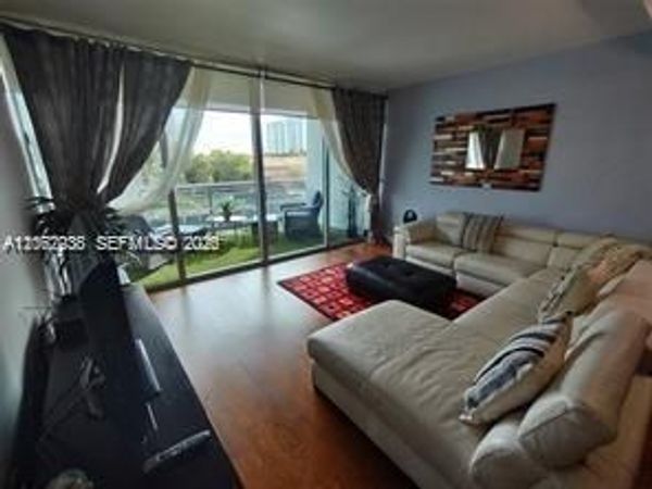 2950 NE 188th St , Unit 316, Aventura, FL 33180