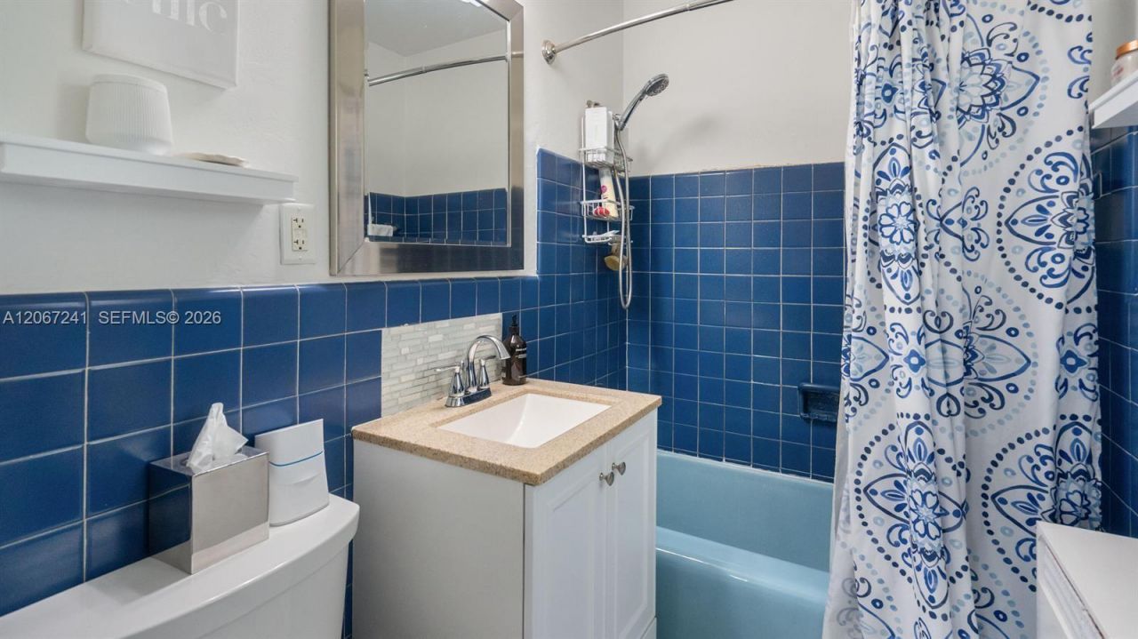 2549 NE 27th Ave , Fort Lauderdale, FL 33305 Photo